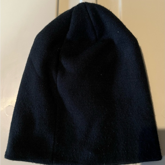 Salomon wool toque in good condition - Picture 2 of 4